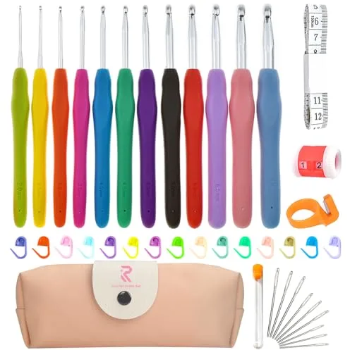 RealPlus Crochet Set, 12 Piezas Crochet Hook Set (2mm-8mm), Regalo para Mujeres, Kit de Agujas de Tejer Ergonómicas con Mango de Goma Antideslizante y Bolsas, Rosa [44 pzas]