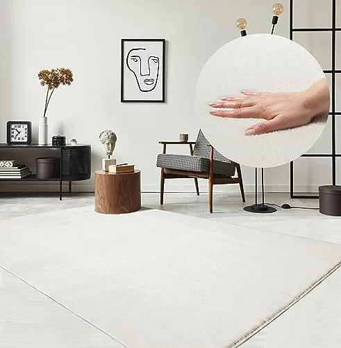 the carpet Relax - Alfombra Moderna y mullida de Pelo Corto, para salón, Parte Inferior Antideslizante, Lavable hasta 30 Grados, Muy Suave, Crema, 200 x 280 cm